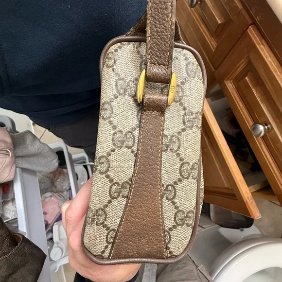 Gucci Tan and Brown GG Crossbody Bag - Picture 10 of 11